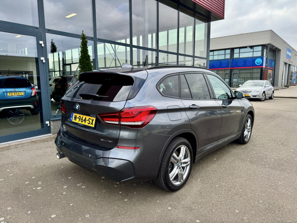 BMW X1 sdrive18i high executive navi ecc cruise leder