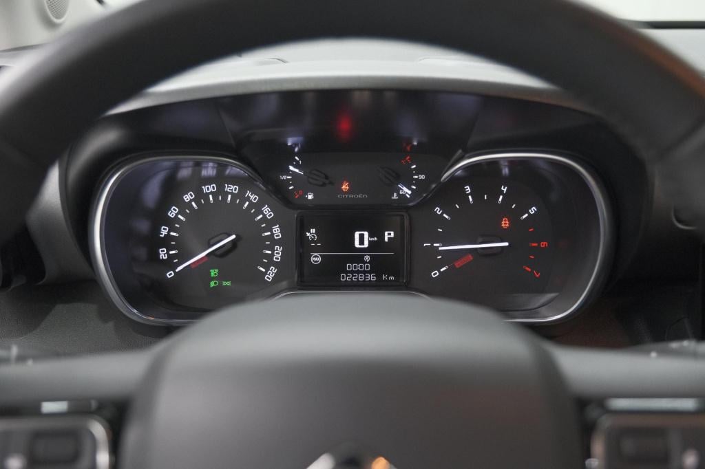 Citroen C3 Aircross puretech 130 eat6 plus | stoelverwarming | parkeersenso