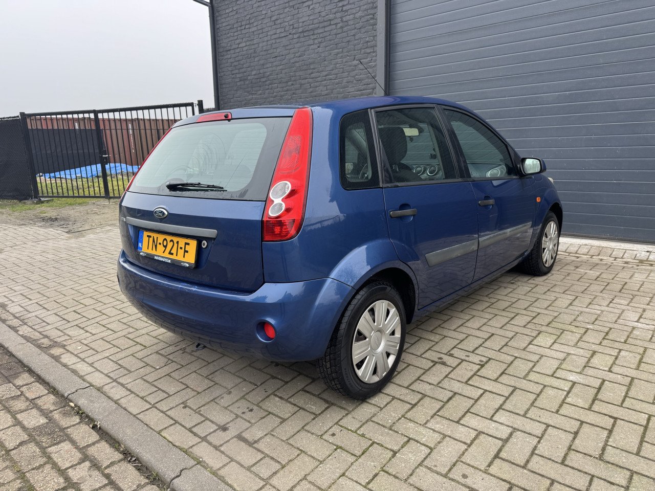 Ford Fiësta 1.4 16V 5 DRS 2007 Blauw Airco Apk Nap