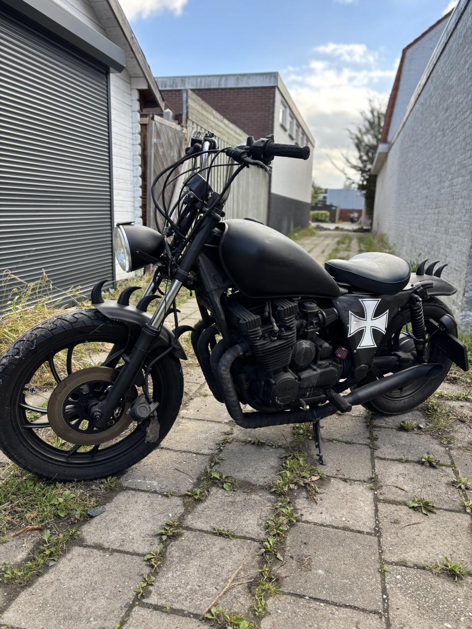 2x Yamaha XJ Maxime – Projectmotoren / Oldtimer – 1984 / 1989