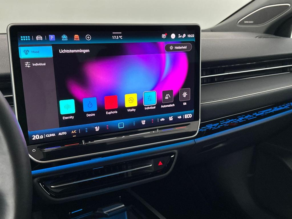 Volkswagen Id.7 tourer pro business 77 kwh black style pakket