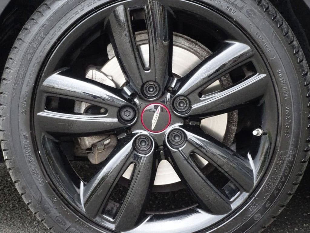 Mini Cooper mini 1.5 serious business automaat | jcw pack | king's cross