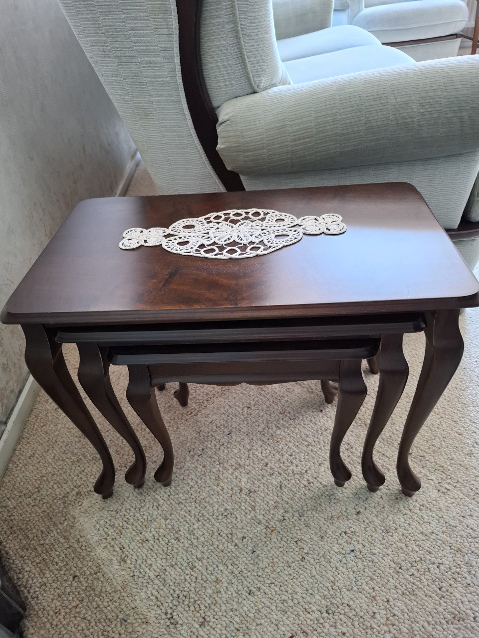 Salontafel bijzettafeltjes  en kastje