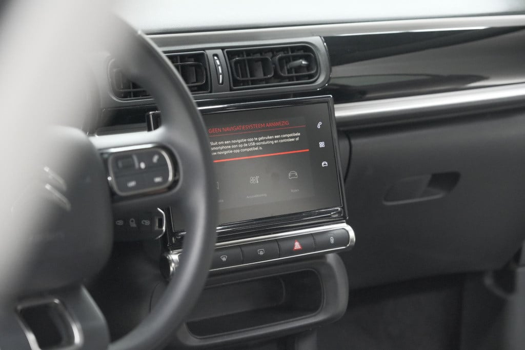 Citroen C3 puretech 82 business | parkeersensoren | apple carplay | climate