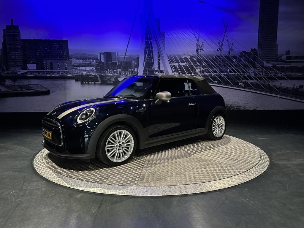 Mini Cooper Cabrio mini 1.5 mini yours *led*camera*navi*