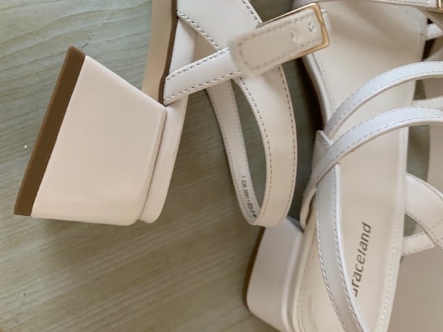 Sandalen maat 38