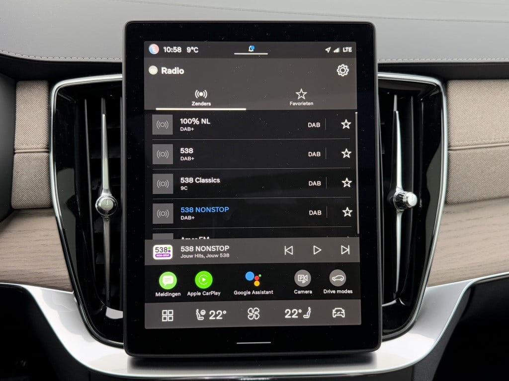 Volvo XC90 t8 awd ultra dark luchtvering | facelift | nieuwpr. € 107.559 |