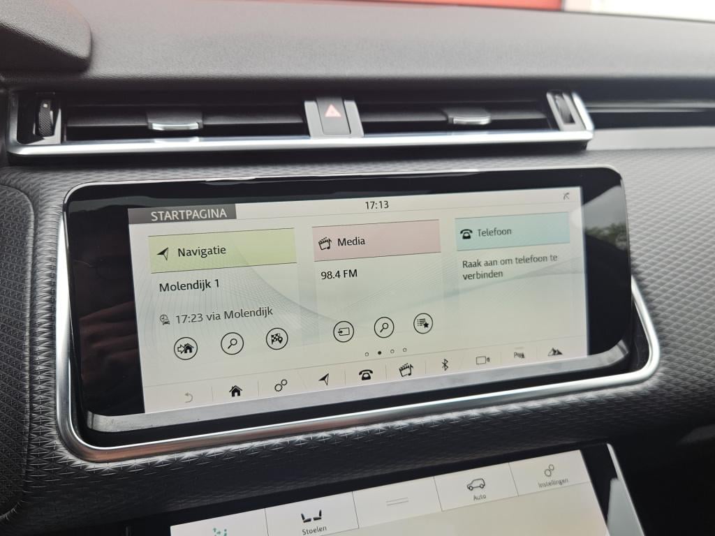 Land Rover Range Rover Velar 3.0 v6 awd r-dynamic se | pano | stoelkoeling/