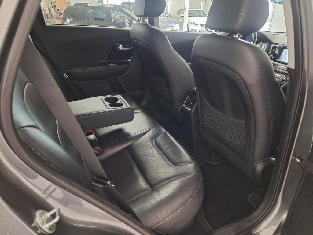 Kia Niro 1.6 gdi hybrid businessline