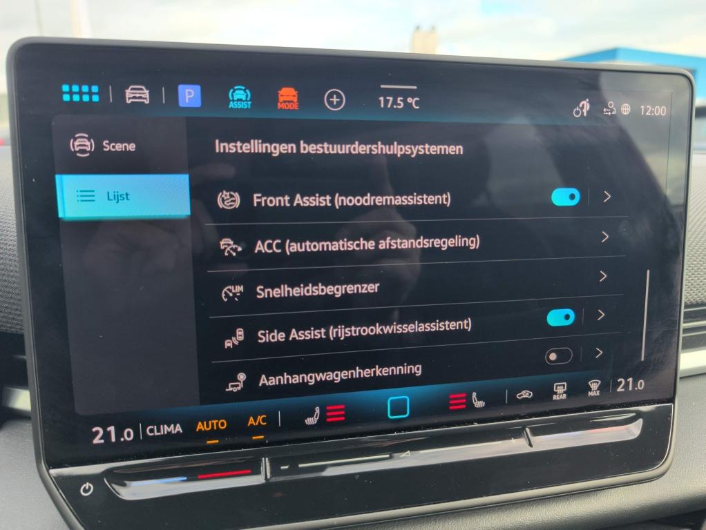 Volkswagen T-roc 1.5 etsi 110 kw r-line | trekhaak