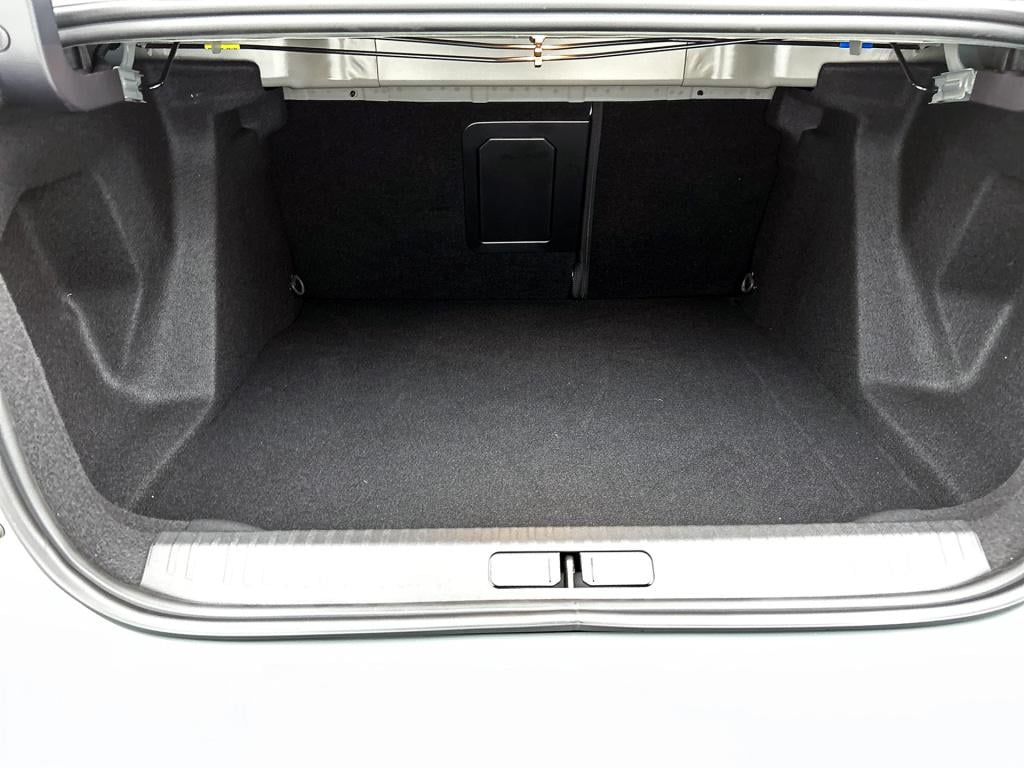 Citroen C4 X hybrid 145pk automaat max | trekhaak | all season banden |