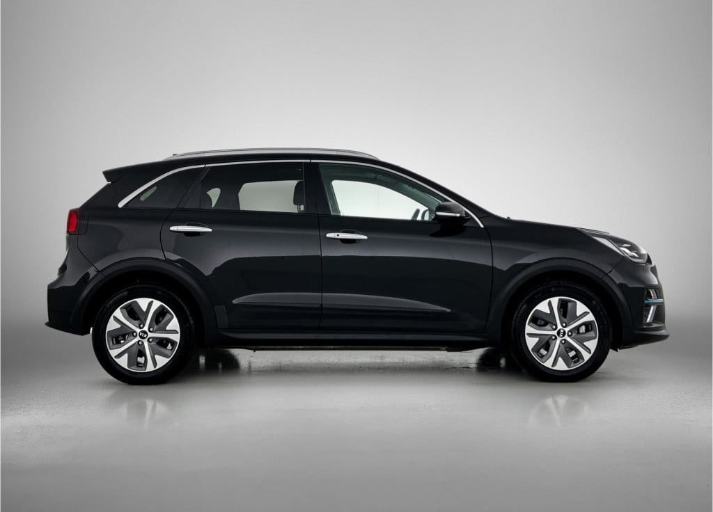 Kia E-niro dynamicplusline 64 kwh |schuif/kanteldak | 3-fase | stoelkoeling