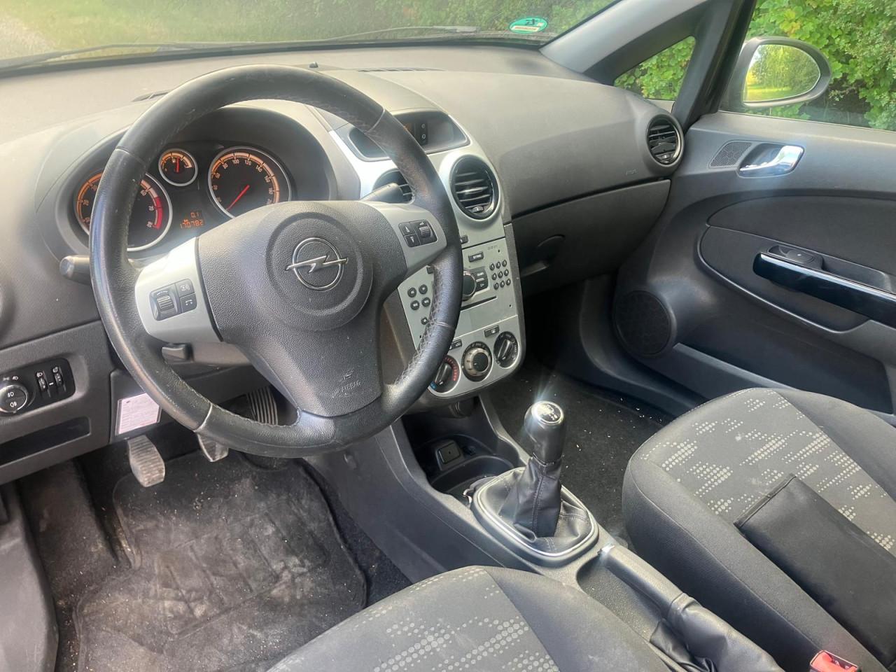Opel Corsa 1.2