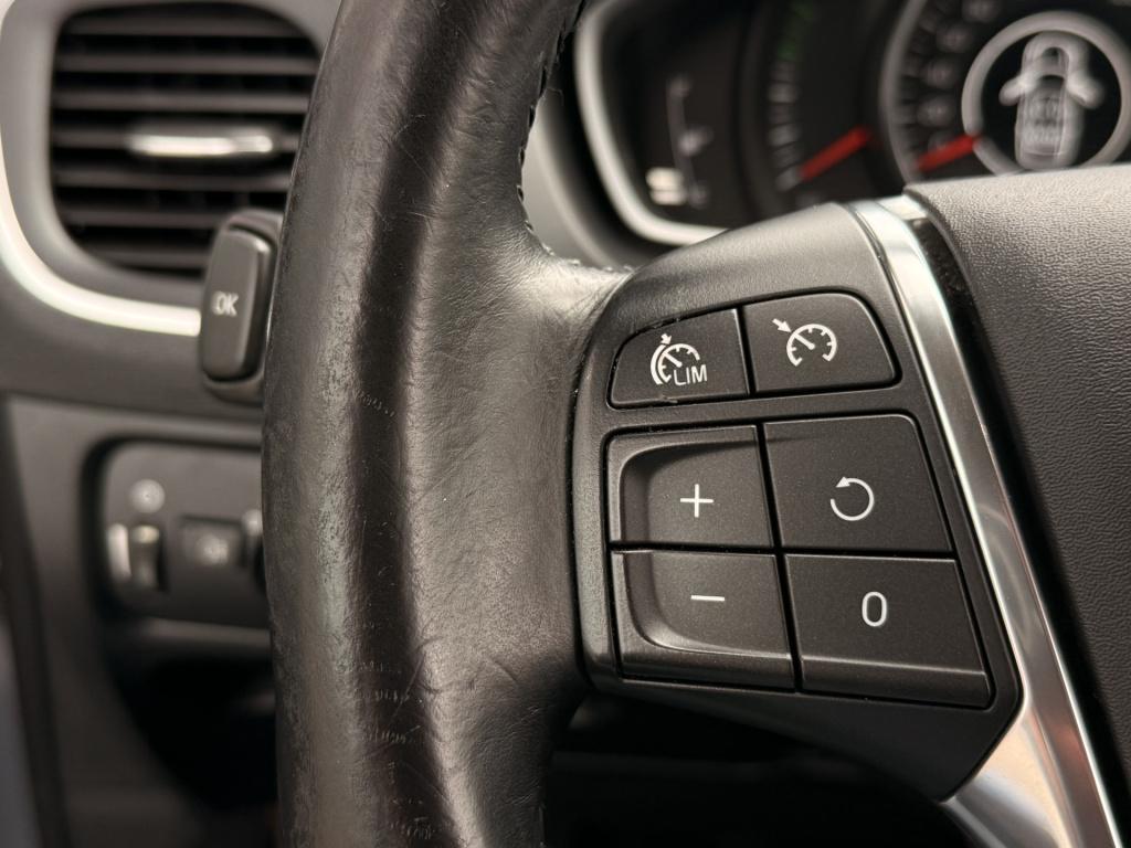 Volvo V40 1.6 t2 | cruise | navi | achteruitrijcamera