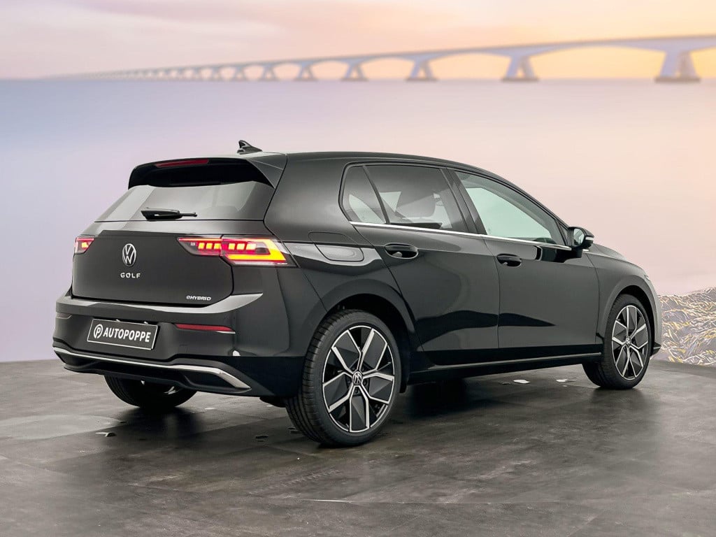 Volkswagen Golf style edition 1.5 ehybrid 150 kw / 204 pk hatchbac