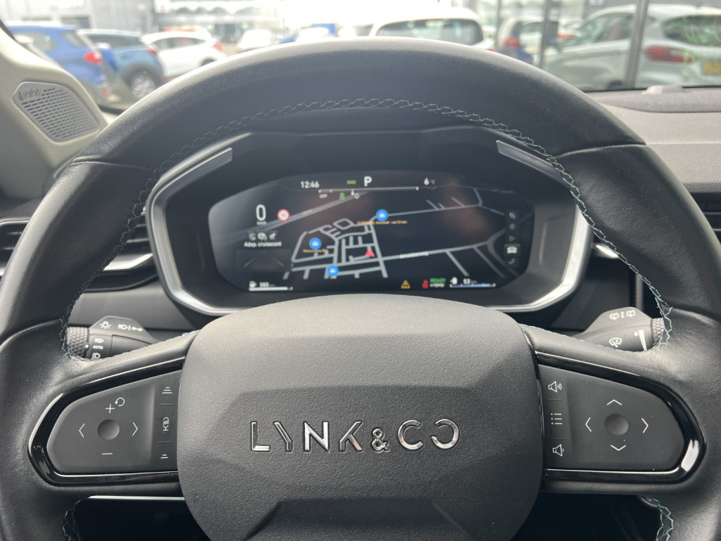 Lynk & Co 01 1.5 261pk plug in hybrid , 360 camera