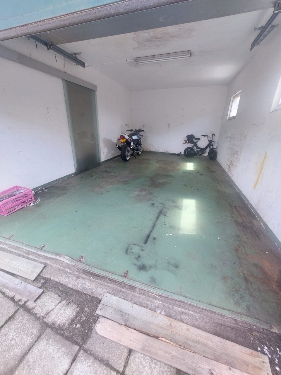 Te huur: garagebox/werkruimte in Kapelle