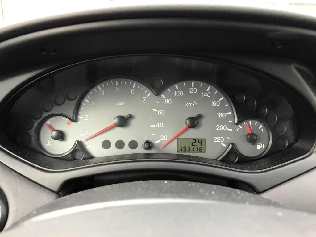 Ford Focus 1.6-16v futura