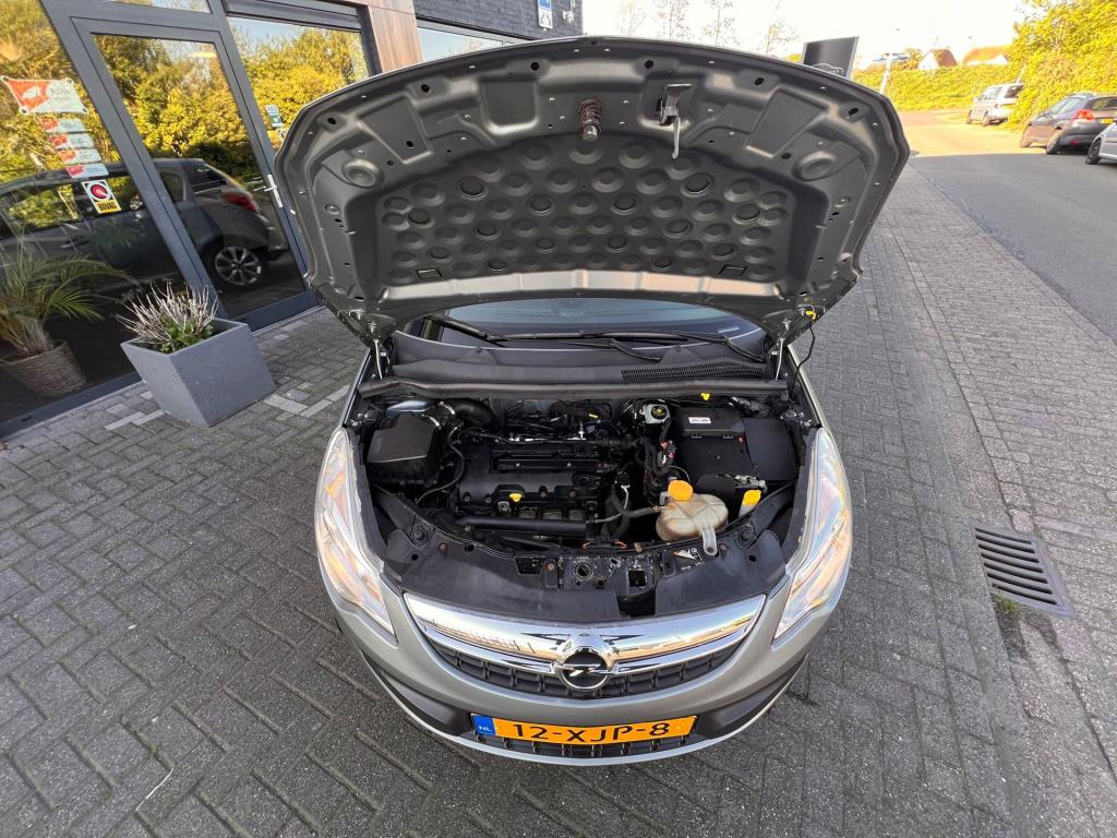 Opel Corsa 1.2-16v anniversary edition