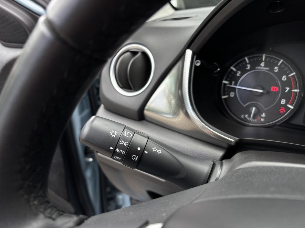 Suzuki Vitara 1.4 boosterjet style smart hybrid