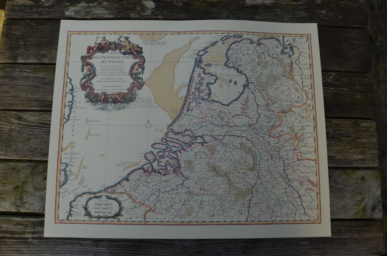 Div. reproducties van oude kaarten/steden