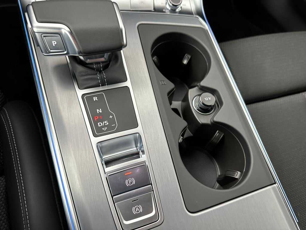 Audi A6 limousine 40 tfsi s edition competition