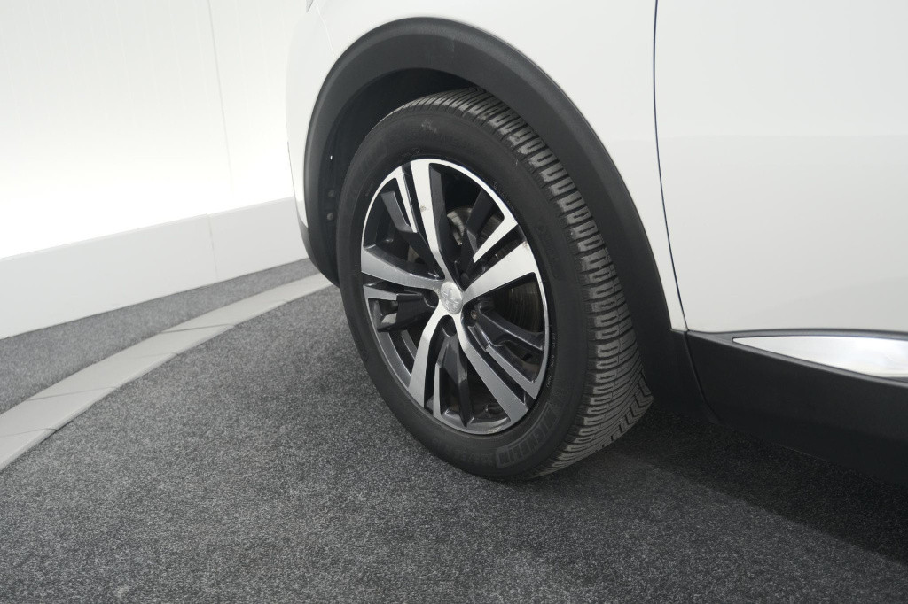 Peugeot 3008 puretech 130 eat6 allure | camera | dodehoekdetectie | elektri