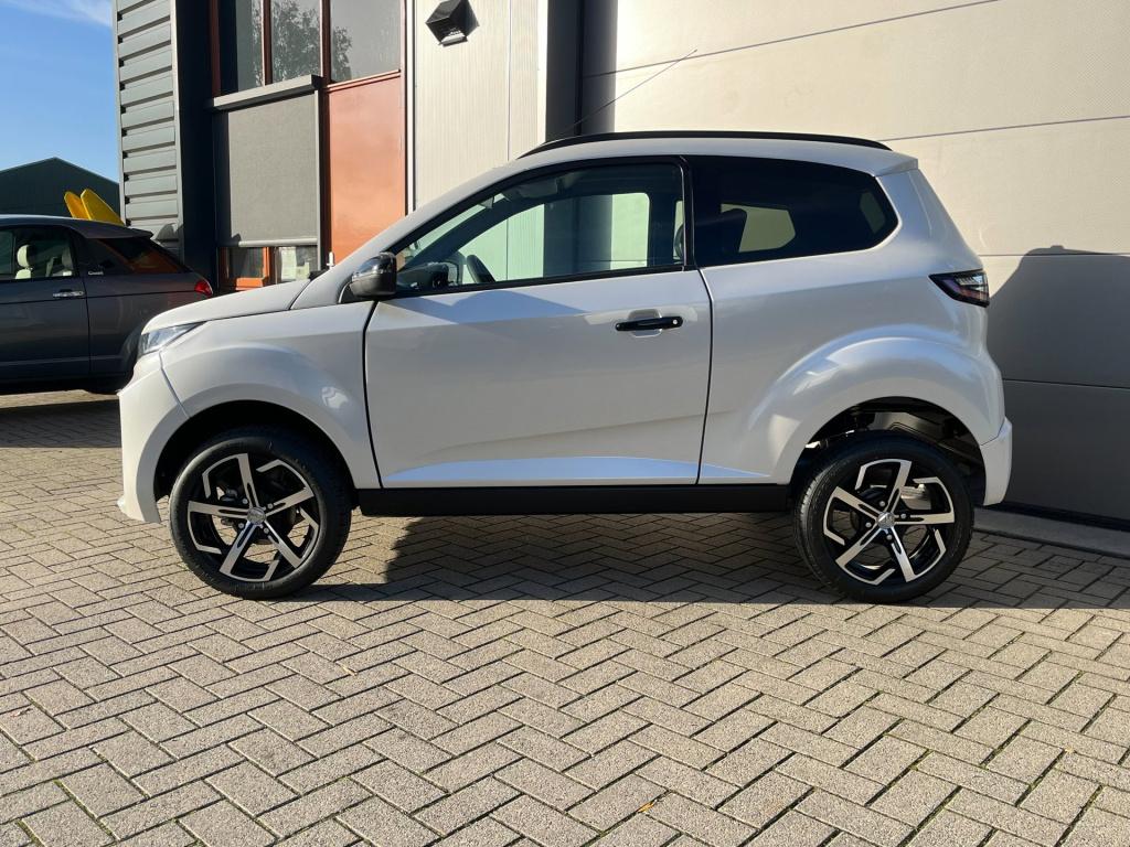 Aixam Crossover brommobiel premium