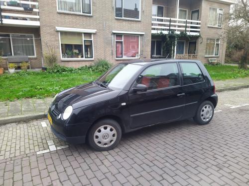 Leuke Volkswagen Lupo, Zwart, uit 2001, APK tot 28 maart 2026