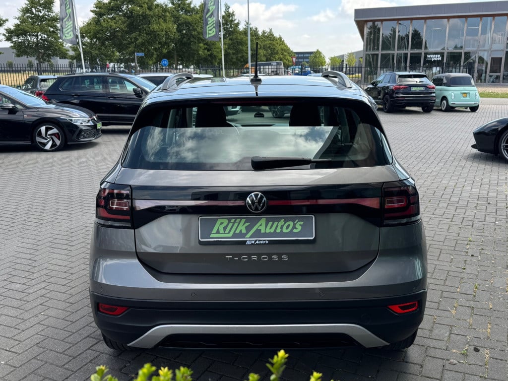 Volkswagen T-cross 1.0 tsi life * carplay * adaptieve cruise control * pdc 