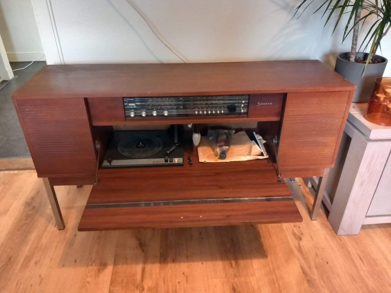 Philips stereo kast jaren '60