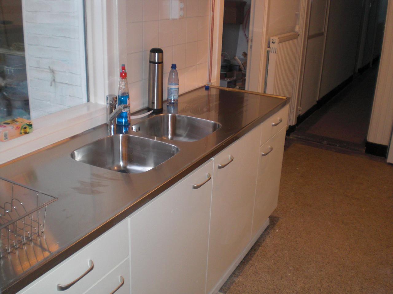 Te huur per 15 september kleine knusse kamer in centrum Middelburg