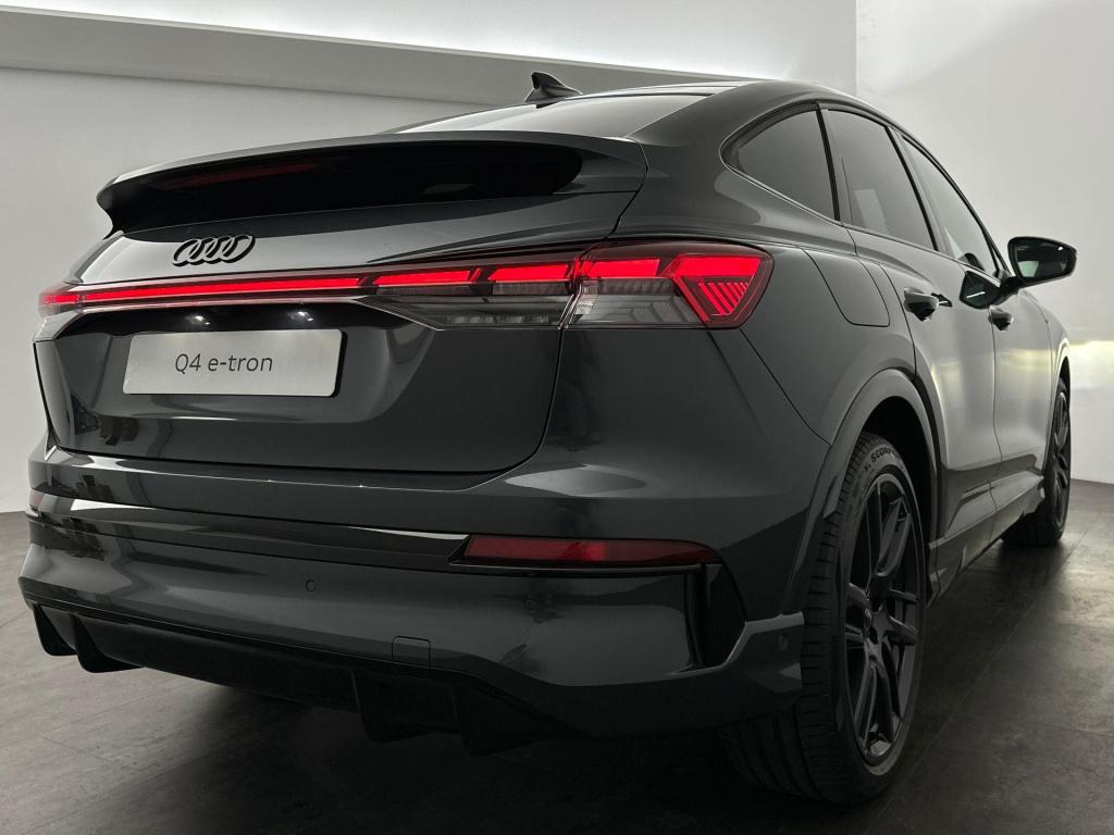 Audi Q4 Sportback E-tron s edition e-tron 45 82 kwh 210 kw / 286 pk sportba