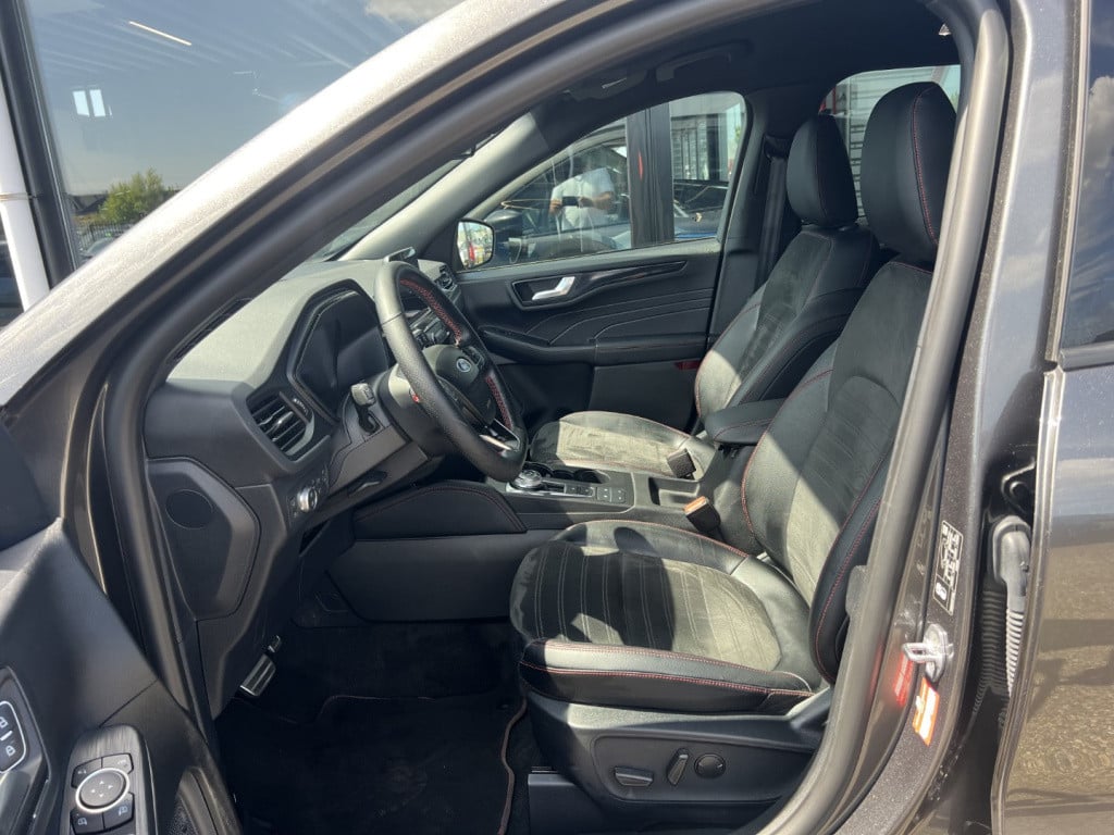Ford Kuga 2.5 phev e-cvt 225pk st-line x , winterpack