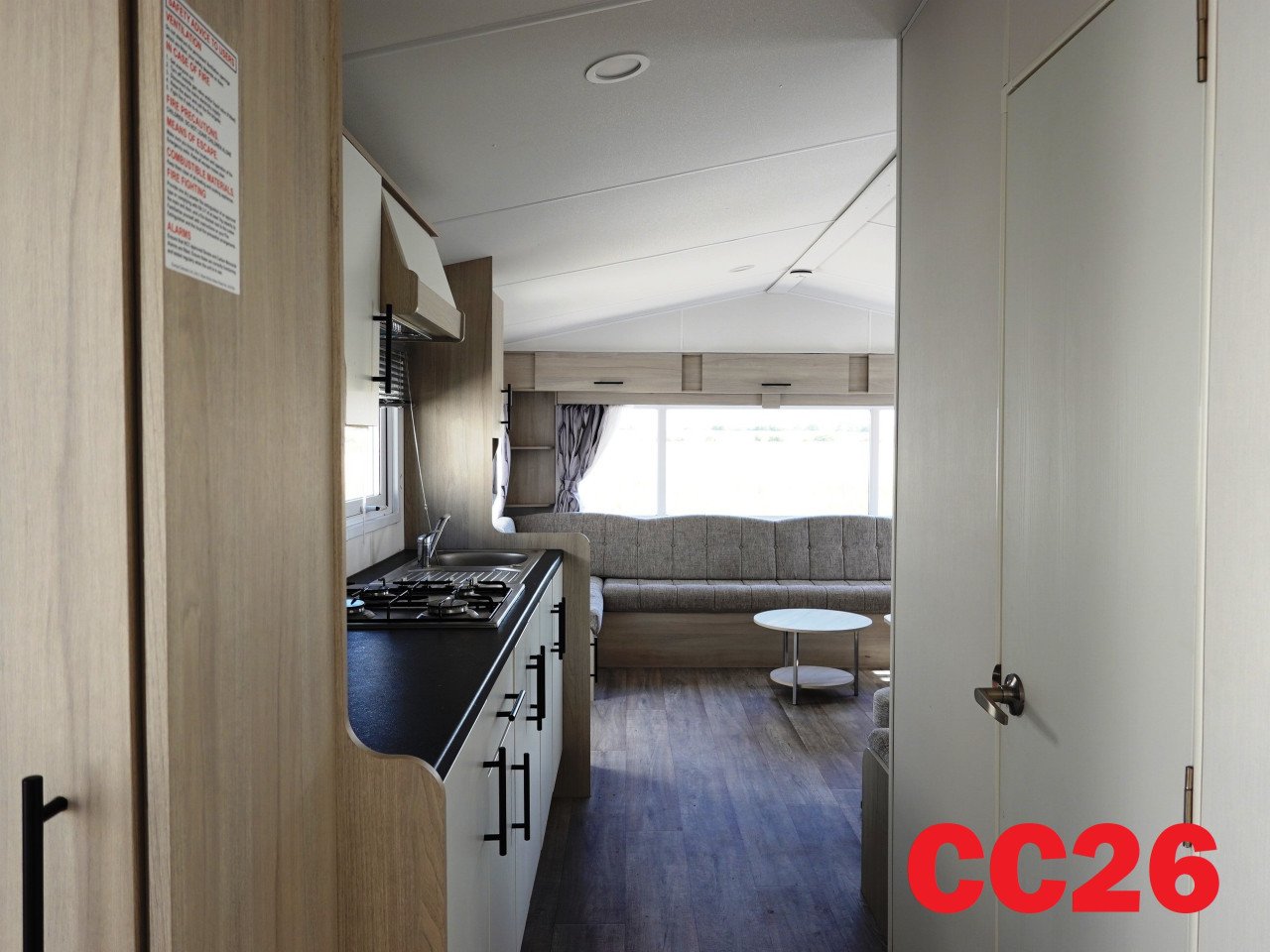 Bijna nieuw chalet met kunststof buitenzijde en dubbel glas 2 slk te koop