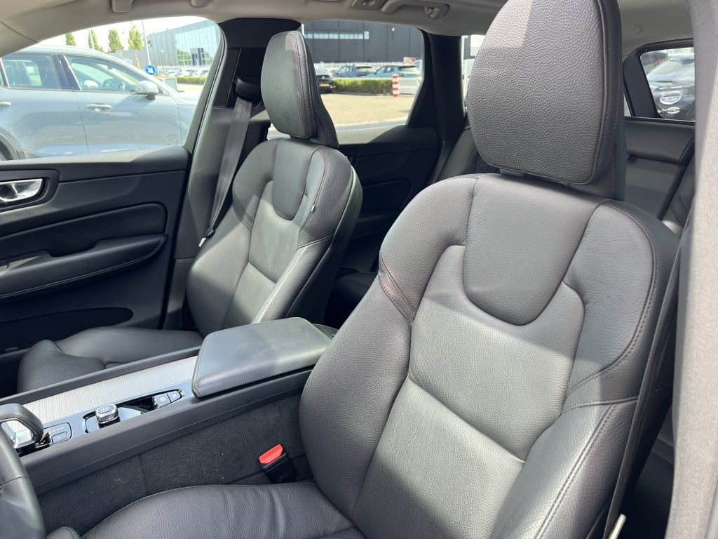 Volvo XC60 2.0 t6 awd plus + bright leder/360 cam./hk premium sound