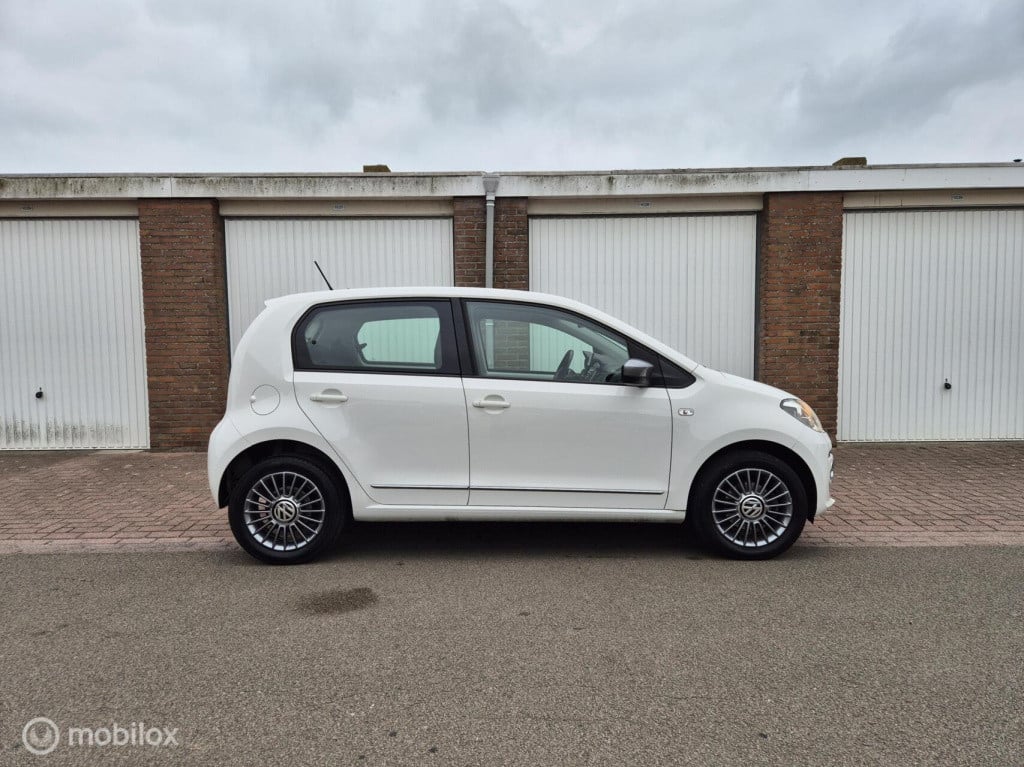 Volkswagen UP! 1.0 cheer up! bluemotion / 5- deurs / nieuwe koppeling / sto
