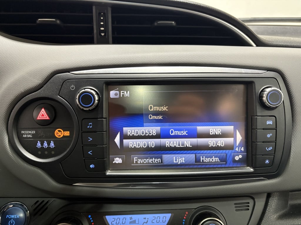 Toyota Yaris 1.5 hybrid dynamic