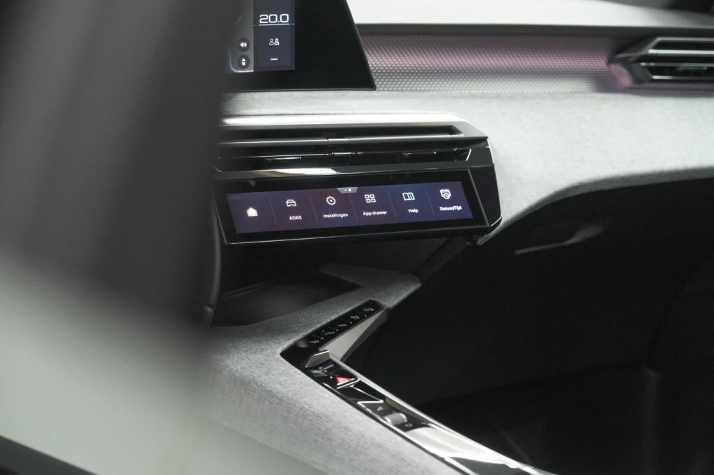 Peugeot 3008 1.2 hybrid 145 gt | trekhaak | elektrische kofferklep | camera