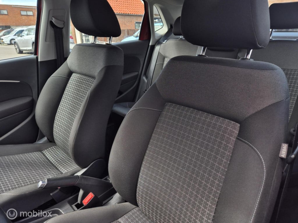 Volkswagen Polo 1.2 tsi comfortline / dealeronderhouden / cruisecontrol / b