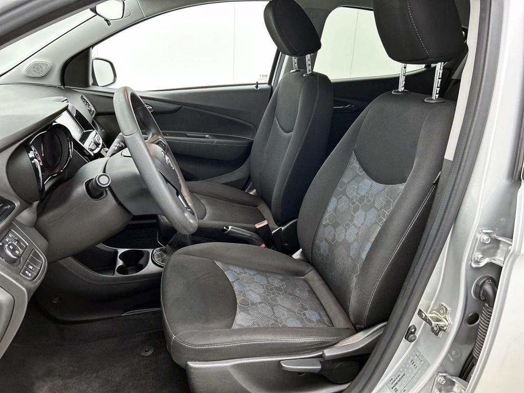 Opel Karl 1.0 rocks online edition | apple carplay / android auto | airco |
