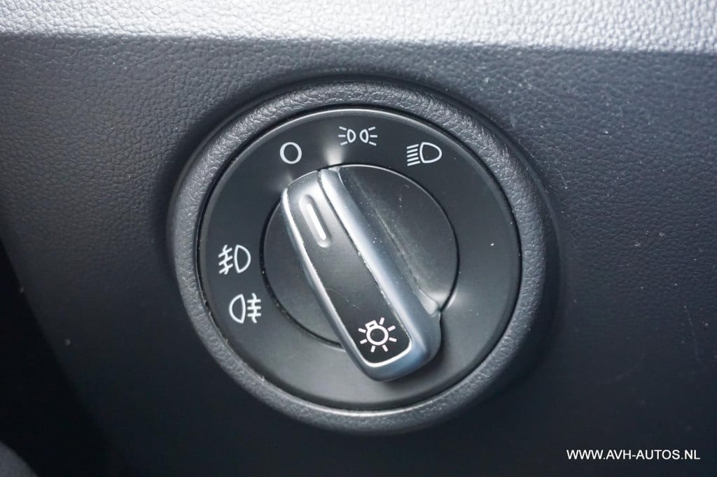 Volkswagen UP! 1.0 move up!