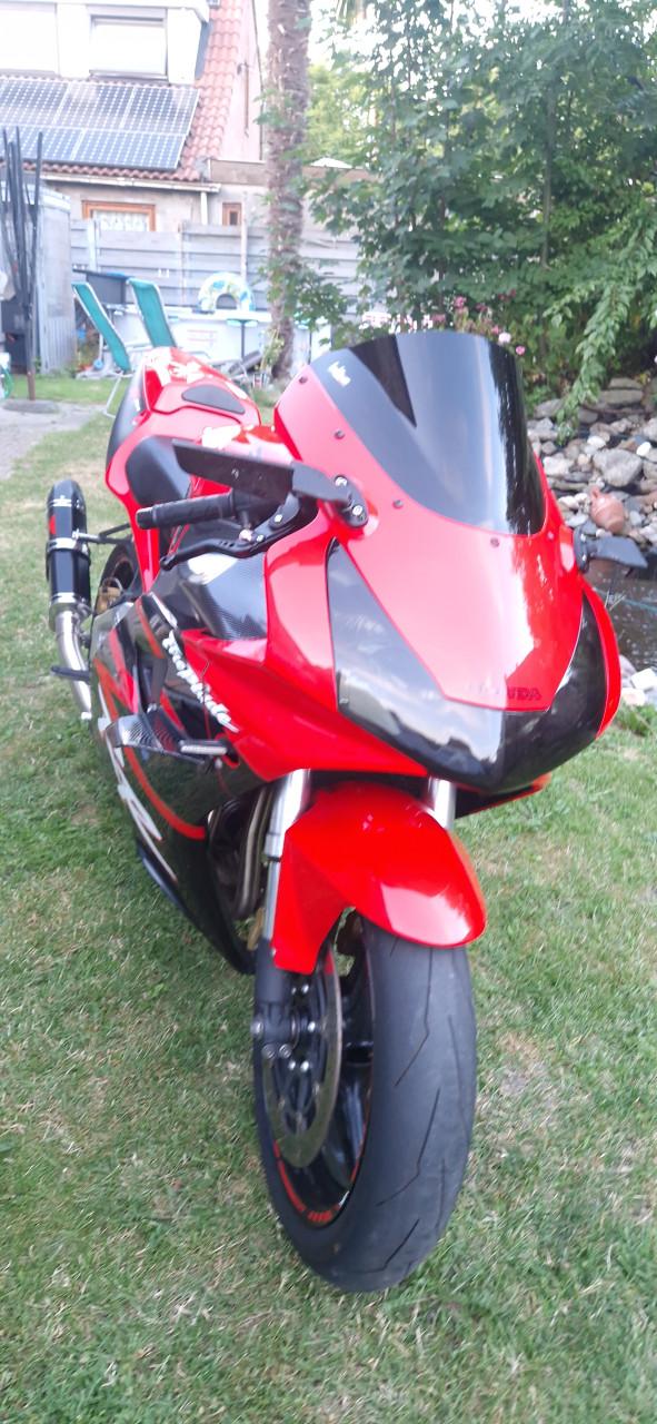 Honda CBR 954rr Fireblade