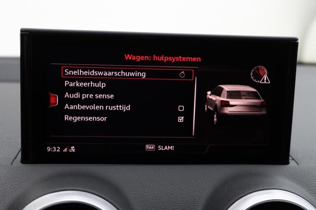Audi Q2 35 tfsi advanced edition 150pk s-tronic zwart optiek