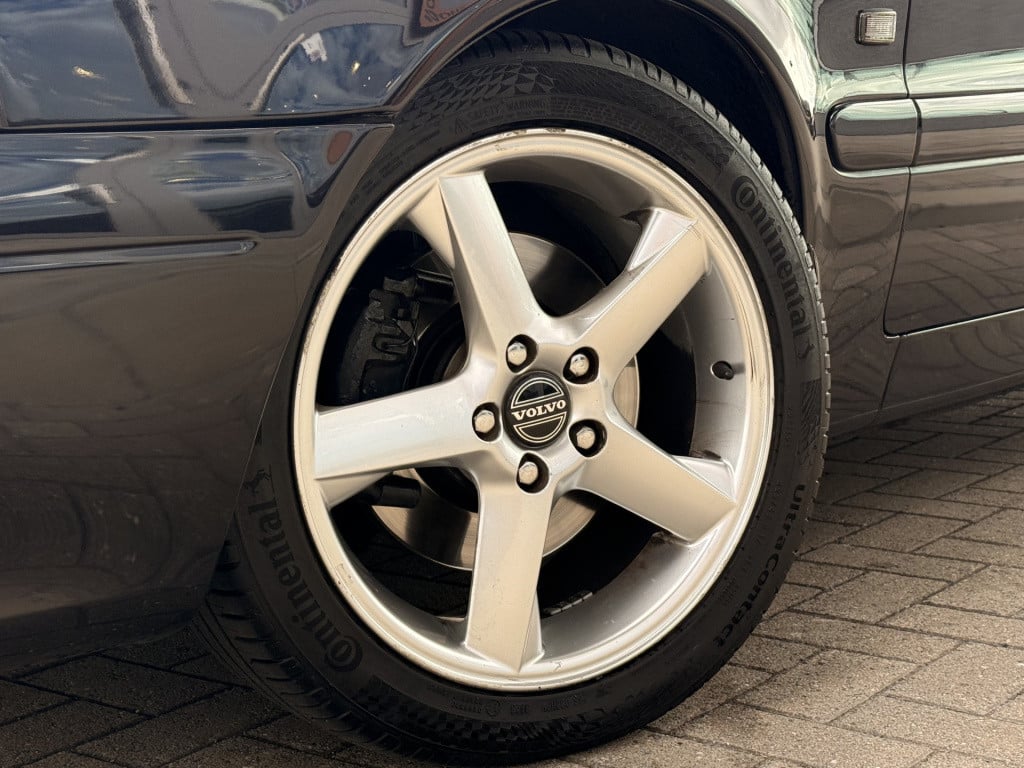 Volvo C70 convertible 2.4 t tourer | leder | windscherm | stoelverwarming |