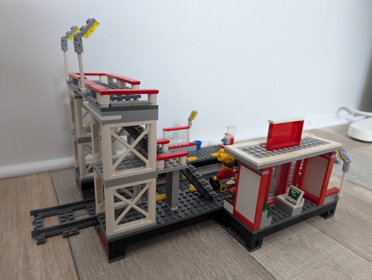 LEGO City Spoorwegstation 7937