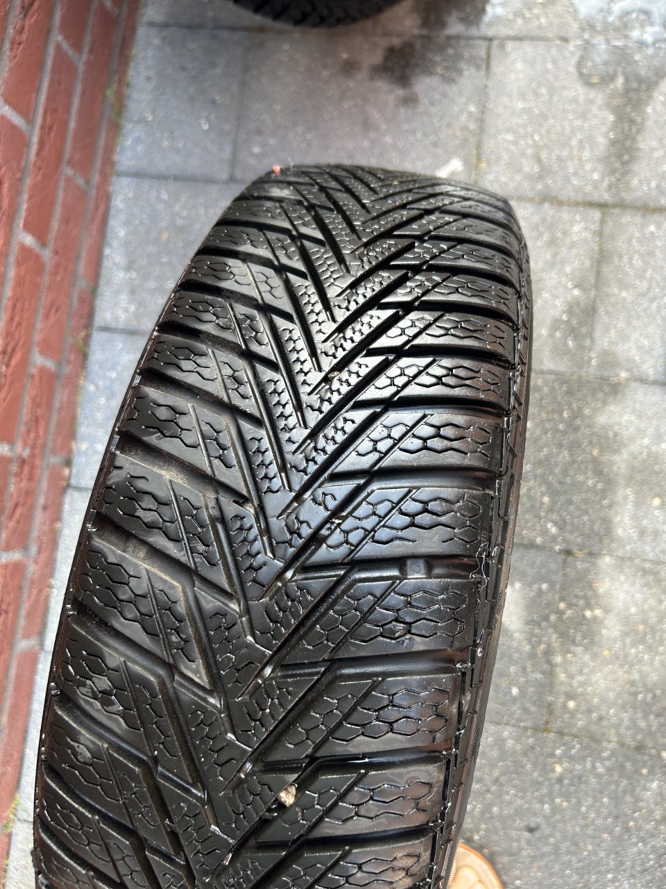 Winterbanden op velg 175/65/R14