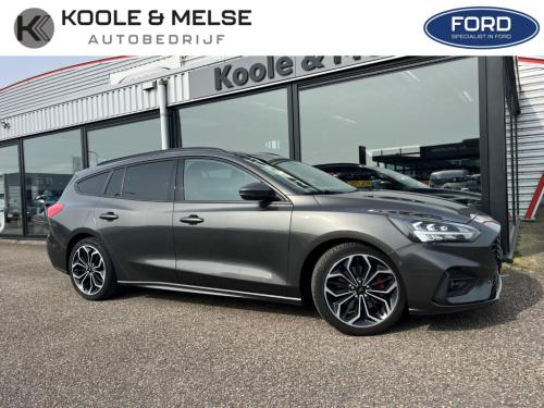Ford Focus wagon 1.0 ecoboost 125pk st-line x , trekhaak , winterpack
