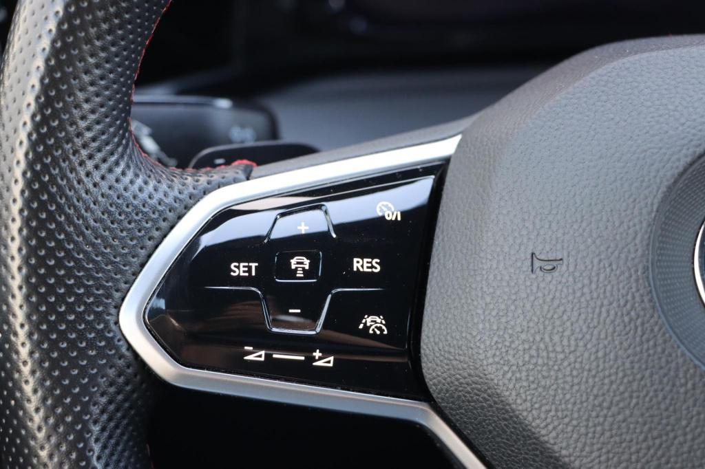 Volkswagen Golf gti 2.0 tsi 245pk dsg7