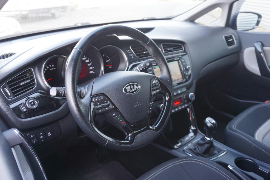 Kia Cee'd sportswagon 1.6 gdi businessline climate / navi / cruise / camera